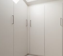 draaideurkasten onder schuin dak